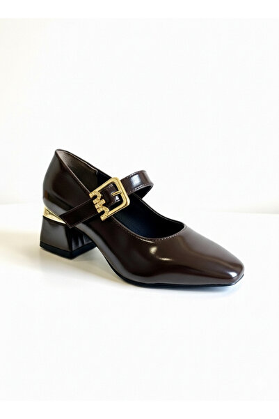 QUEEN Brown Leather Buckle Casual Women's Shoes Classy
