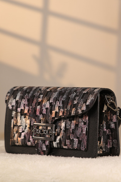 Aksesuarlia حقيبة جلدية متعددة الألوان - حزام كتف، جلد طبيعي، حقيبة موديل ريا...