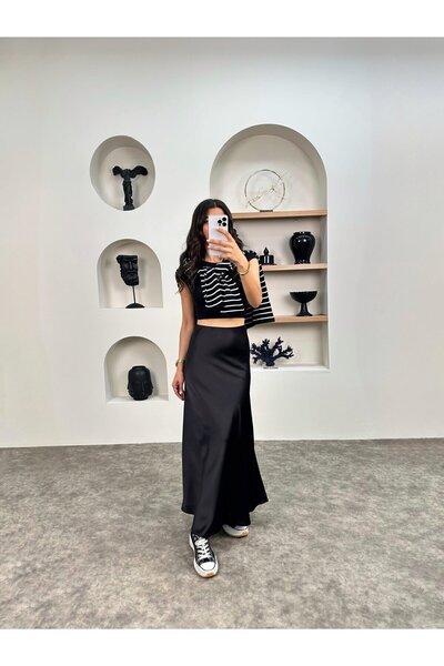 MADAME MELEK Fusta lungă de bază din satin