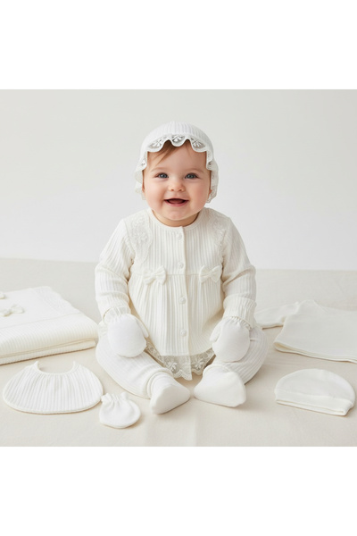 MİLAYS LİFE HOME COLLECTİON 0-3 AY KIZ BEBEKLERE ORGANİK PAMUK PREMİUM KALİTE...