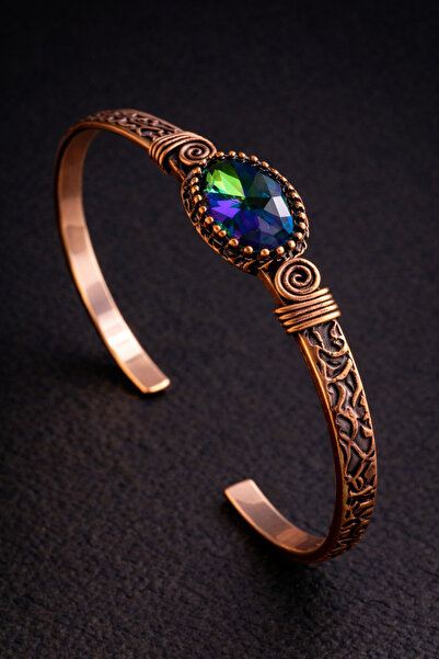 İyyaKee سوار نسائي من النحاس بتصميم بيضاوي مرصع بحجر التوباز الميستيك