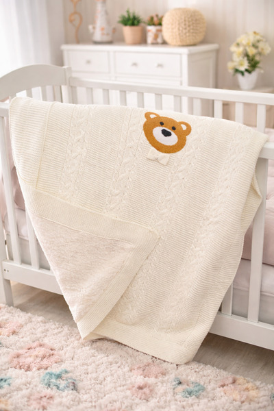 a baby Bebek Battaniye Astarlı Kuzu Yünlü Örme