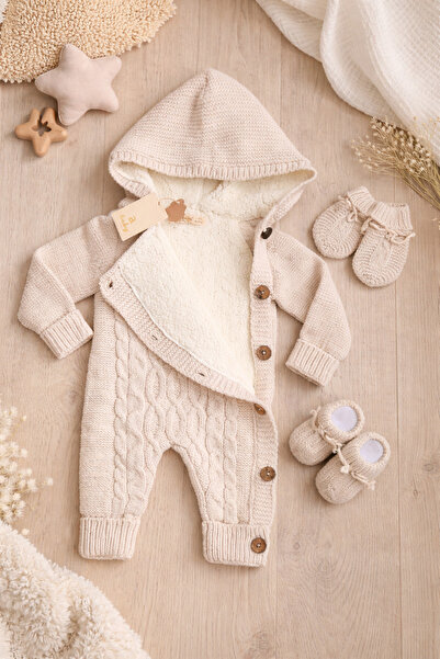 a baby Eldiven + Patik + Kuzu Astarlı Tulum