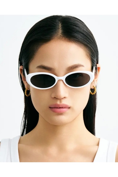 Byc polo Cbp036 Miya White Elegant Stylish Unisex Sunglasses.