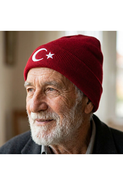 PIECE SIGNATURE Шапка з вишитим прапором