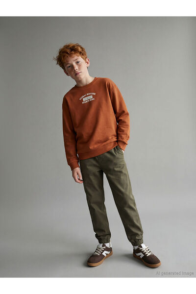 LC Waikiki Παντελόνι Jogger για αγόρια LCW ECO Khaki με ελαστική μέση