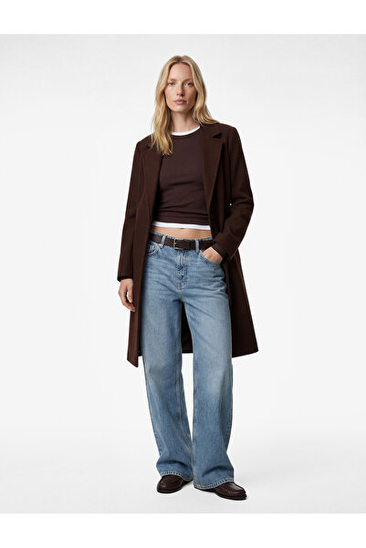 Koton معطف طويل بأكمام طويلة وأزرار وجيوب وياقة مزدوجة