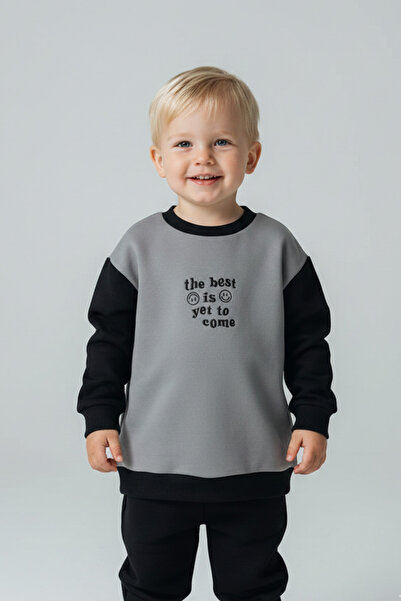 LUESS Erkek Çocuk 3 İplik Şardonsuz Nakışlı Sweatshirt (4 Yaş - 5 Yaş)