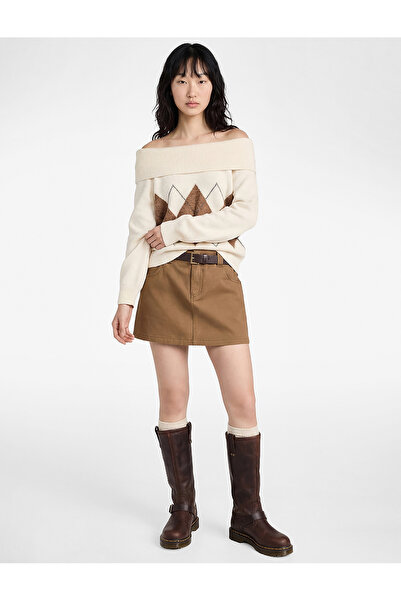 Koton Μακρυμάνικο πλεκτό πουλόβερ με σχέδιο μπακλαβά και λαιμόκοψη καγιάκ, αν...