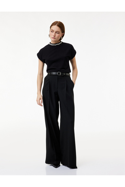 Koton Πλεκτό πουλόβερ χωρίς μανίκια με λεπτομέρεια από πέτρα