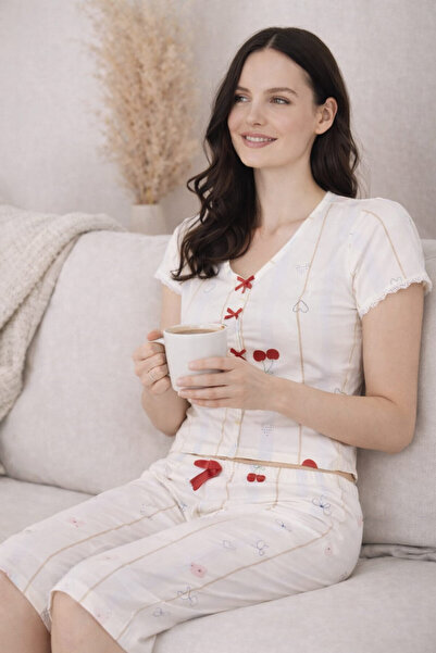 Pemilo Set de damă 2027-2 Llikralı Crop Capri cu mânecă scurtă