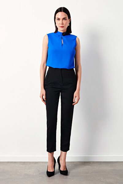 Sateen Панталон тип стрели с висока талия - черен