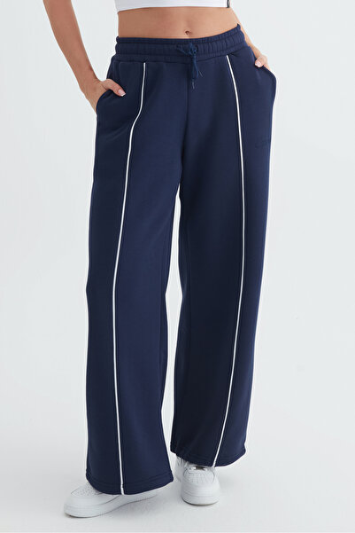 cervus Women's Mira Flared Elastic B Piped Detail Sweatpants