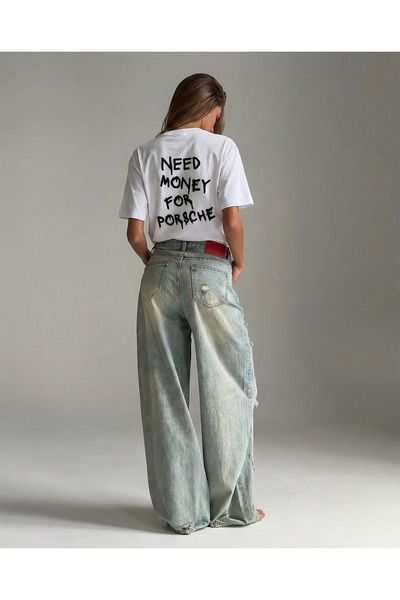 AzuraClub Need Money for Porsche Baskılı Unisex T-shirt