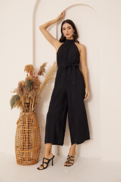 Darlin Moda Women's Black Halter Neck Sleeveless Jumpsuit Dm4006