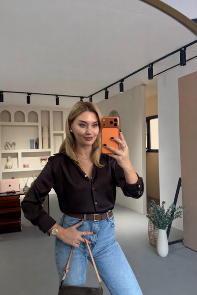 Sezgi Tekin Καφέ σατέν πουκάμισο με κουμπιά