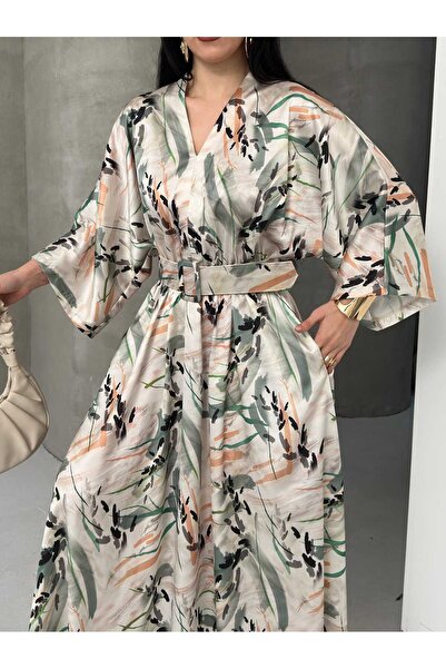 Moda İkra Rochie de damă cu decolteu în V, cu curea și imprimeu zigzag