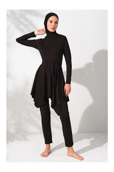 Pierre Cardin ملابس سباحة بأكمام طويلة وتفاصيل مكشكشة - أسود