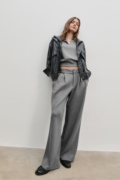 Stradivarius بنطلون ذكي ناعم الملمس