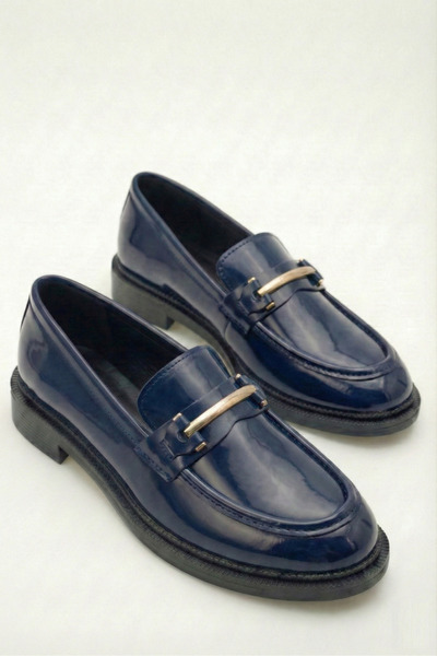 Shoesers Дамски тъмносини лачени обувки с елегантна катарама и мокасини със с...