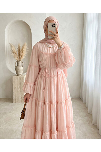 Modamorfo Φόρεμα με ελαστικό μανίκι, δέσιμο στη μέση, στρώσεις και λεπτομέρει...