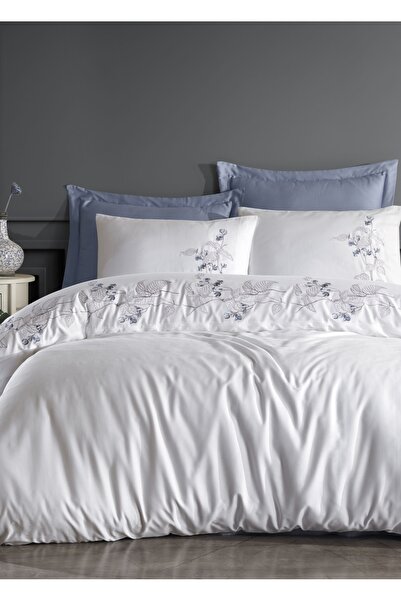 Dantela طقم غطاء لحاف مطرز باللون الأبيض