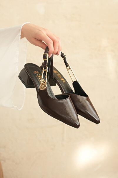 VİP SMR MODA Дамски плоски обувки с каишка отстрани, отворена задна част, зао...