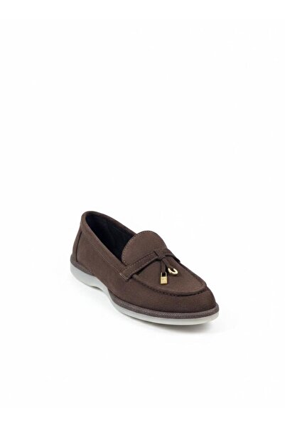 guijarro Masculine Lines, Feminine Touch: Women's Loafer with Gold Charm Detail