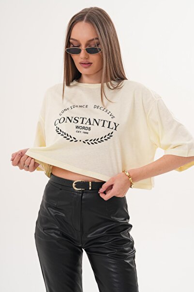 ŞİMAL Women's Print Detailed Crew Neck Short Oversize T-Shirt - 260131