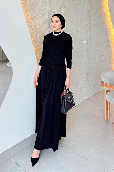 Hazamoda Costum cu fustă Jordan Sandy Negru