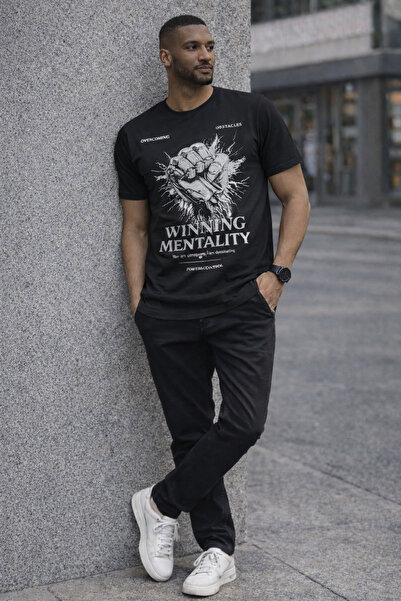 MASTIFF تي شيرت رجالي بأكمام قصيرة مطبوع عليه Winning Mentality