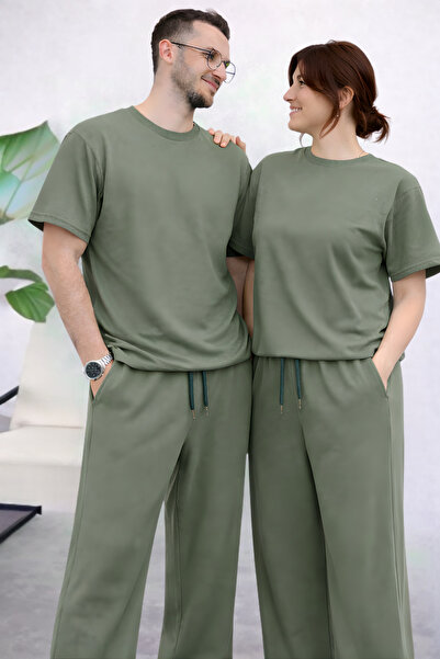BayBayan Special Daily and Sports Short-Sleeved Team Tracksuit Set for Couples