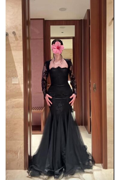 Genenic luxurious black evening dress