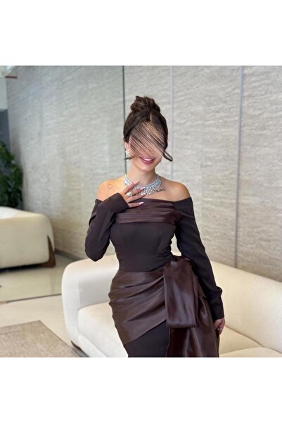 Genenic فستان بني غامق بأكمام