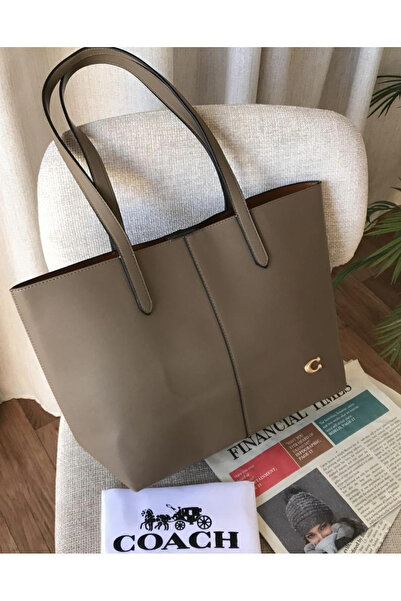 Gifts A stylish and beautiful university shoulder bag