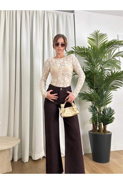 Coral Büzgü Detaylı Tül Dantelli Bluz 20182 Bej