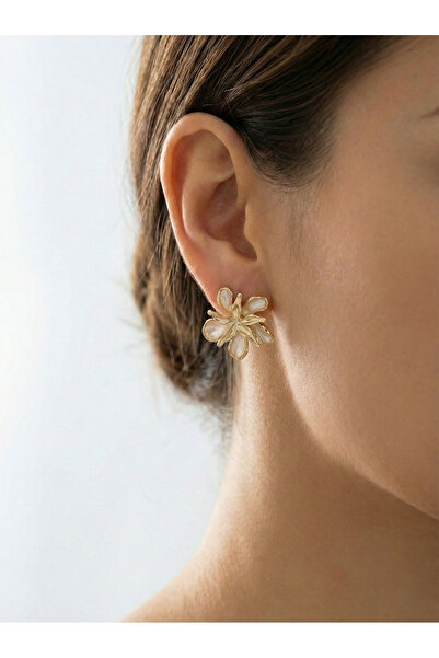 GLANZEND Büyük Çiçek Model Kadın Küpe Detaylı Modern Şık Çelik Küpe