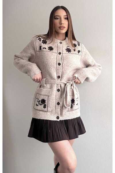 yeditepe fashion Contrast Embroidery Wool Blend Darcy Knitwear Cardigan with ...