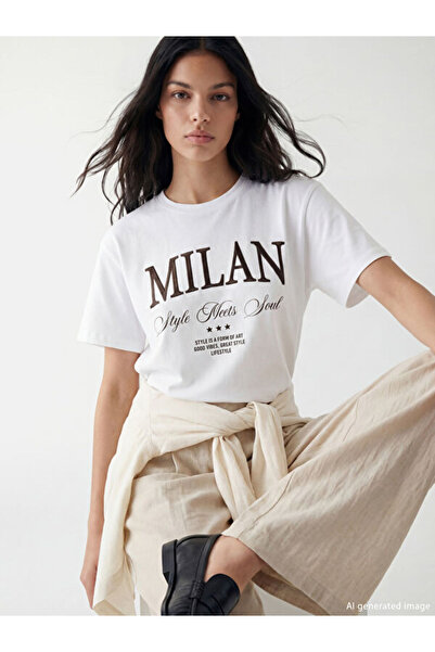 LC Waikiki RMZ GİYİM FARKIYA تي شيرت نسائي مطرز بياقة روبا ميلان