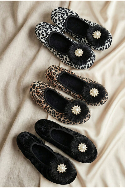 Mijja Set of 3 Velvet, Daisy Figure Furry Home Slippers, Daily Gift Dowry Gif...