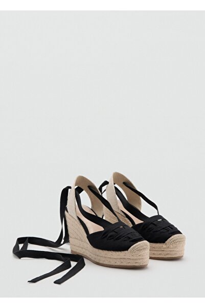 Mango Teen Bağ detaylı dolgu topuklu ayakkabı