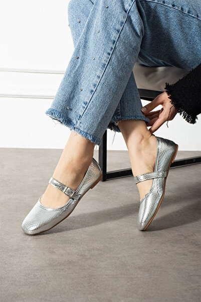 BYRAMSE Women's Stylish Elastic Buckle Office Shoes Home Flats Casual Shoes