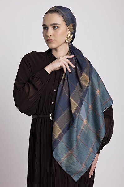 Ayshara Pera Patterned Double-Sided Shawl - Navy Blue