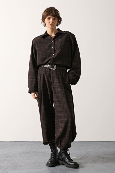 Trend Alaçatı Stili Γυναικείο καφέ καρό παντελόνι παλάτσο με πιέτες και ζώνη ...