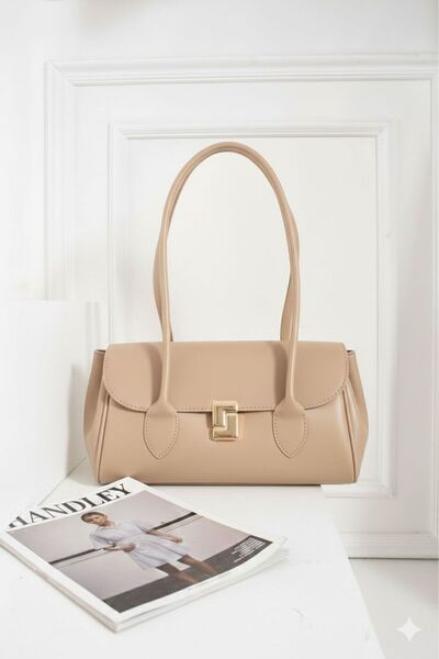 Handley Luxury Lock Detail Baguette Shoulder Bag