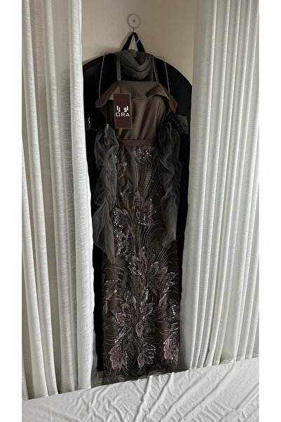 Ora Galaxy dress, crepe bodice, evening wear, and Taiwanese tulle shawl