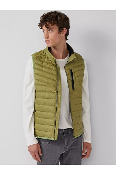 s.Oliver Men's quilted vest, without hood, lightweight, Regular fit, Olive green