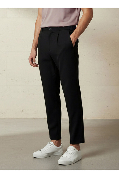 Iconic Men Regular Fit Pleated Trousers