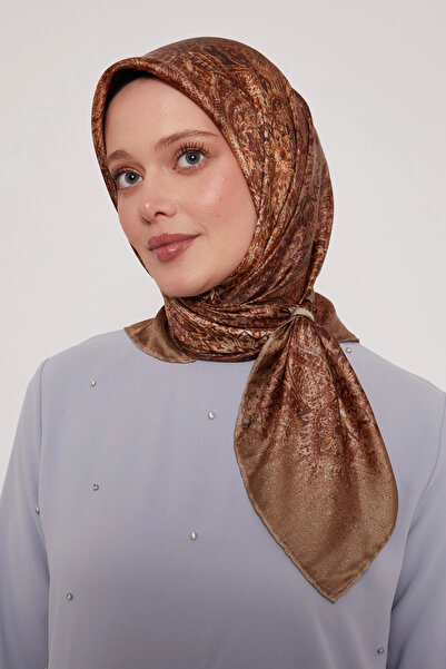 Levidor وشاح كريستال D87