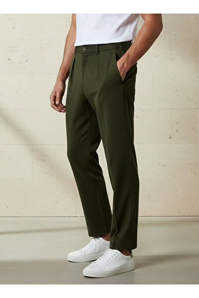 Iconic Men Regular Fit Pleated Trousers